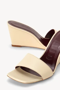 Platforms & Wedges<STAUD BILLIE WEDGE   CREAM