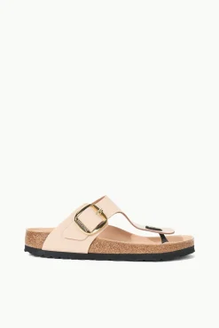Sandals|Spring Slides<STAUD BIRKENSTOCK GIZEH BIG BUCKLE SANDAL HIGH SHINE NEW BEIGE HIGHSHINENEWBEIGE