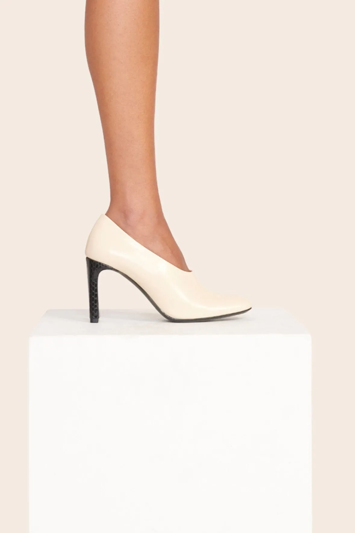 Heels<STAUD FLORENTINE PUMP CREAM BLACK CREAMBLACK