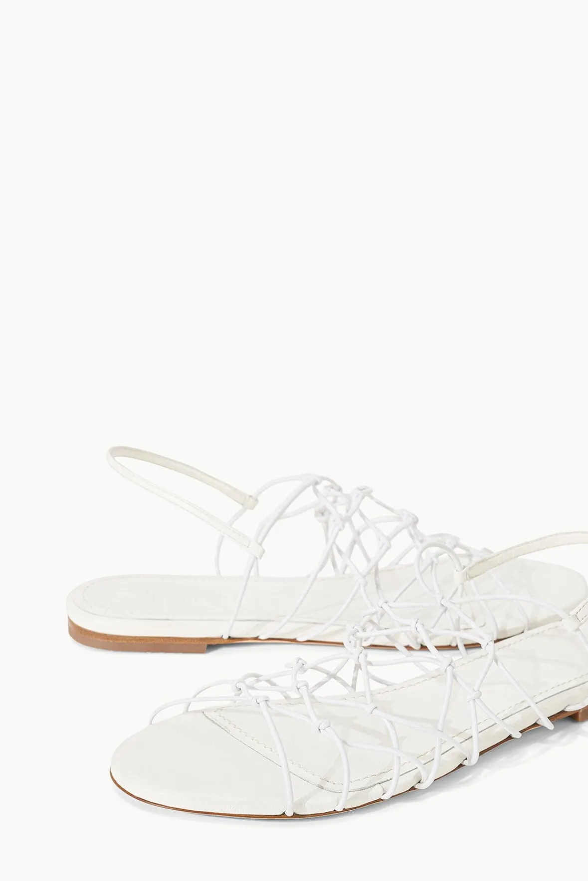 Sandals<STAUD GIO KNOT SANDAL PAPER