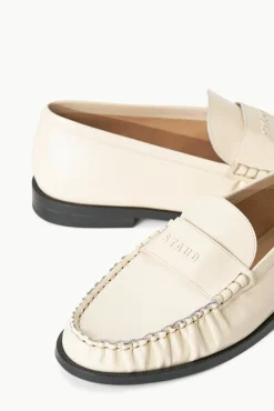 Mules & Flats<STAUD LOULOU LOAFER   CREAM