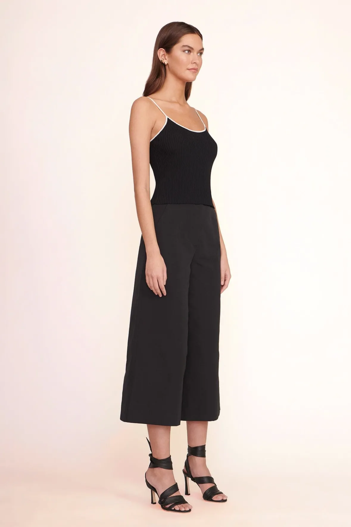 Tops<STAUD SOLEIL TOP BLACK WHITE BLACKWHITE