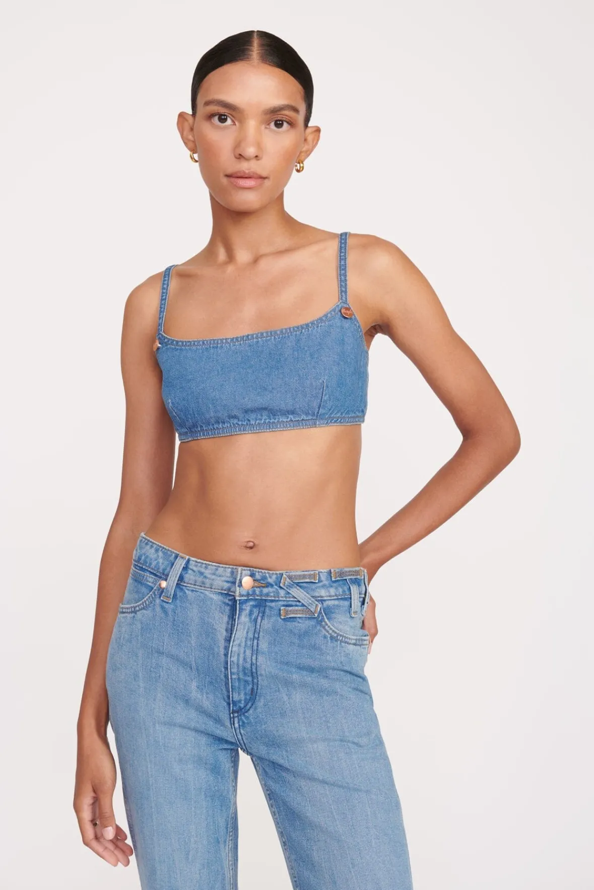 Denim|STAUD + Wrangler<STAUD + WRANGLER THE JEAN BIKINI TOP MID BLUE MIDBLUE